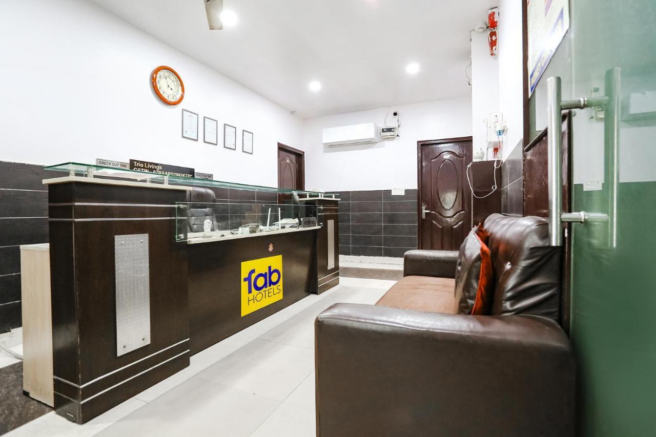 Fabhotel The Lazeez New Delhi Exteriör bild